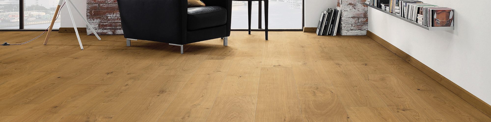 PLAZA Oak Markant PLAZA Oak Markant
